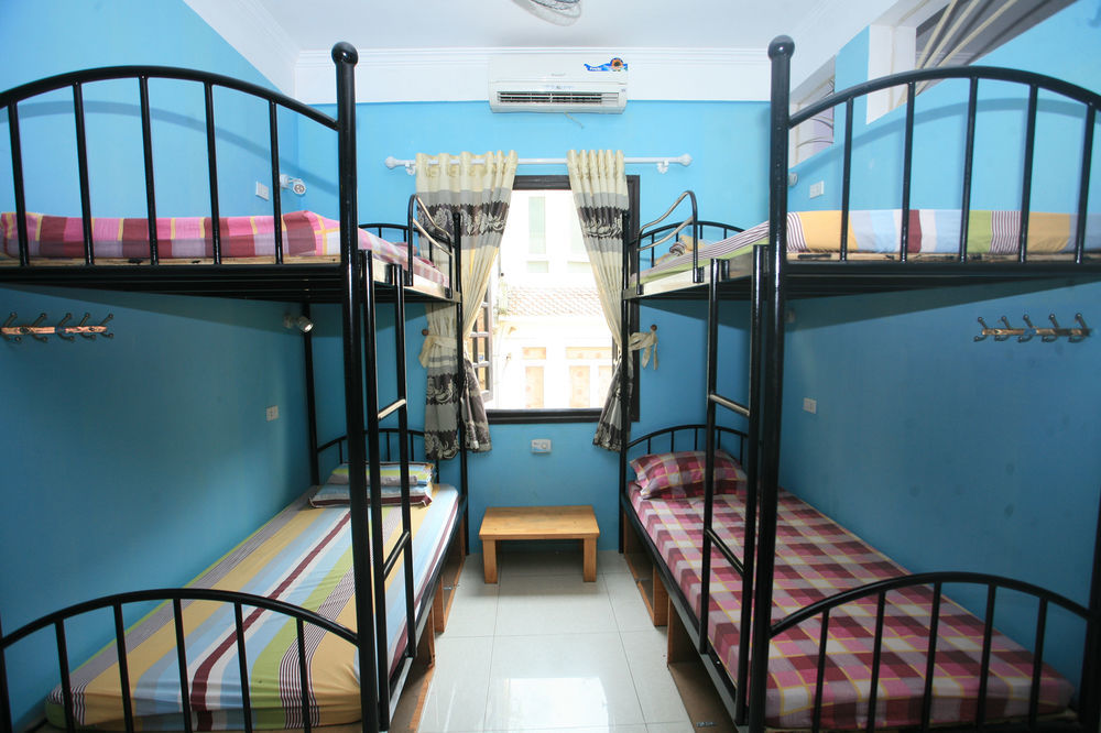 Hanoi Street View Hotel Екстер'єр фото