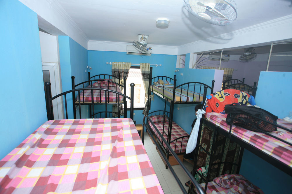 Hanoi Street View Hotel Екстер'єр фото