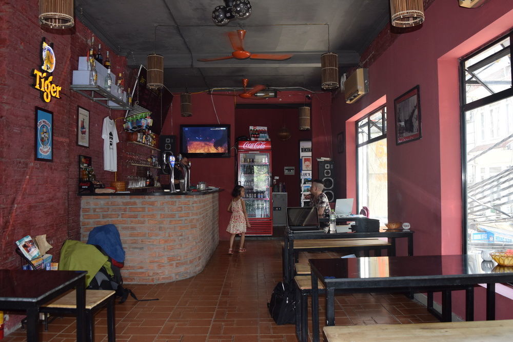 Hanoi Street View Hotel Екстер'єр фото